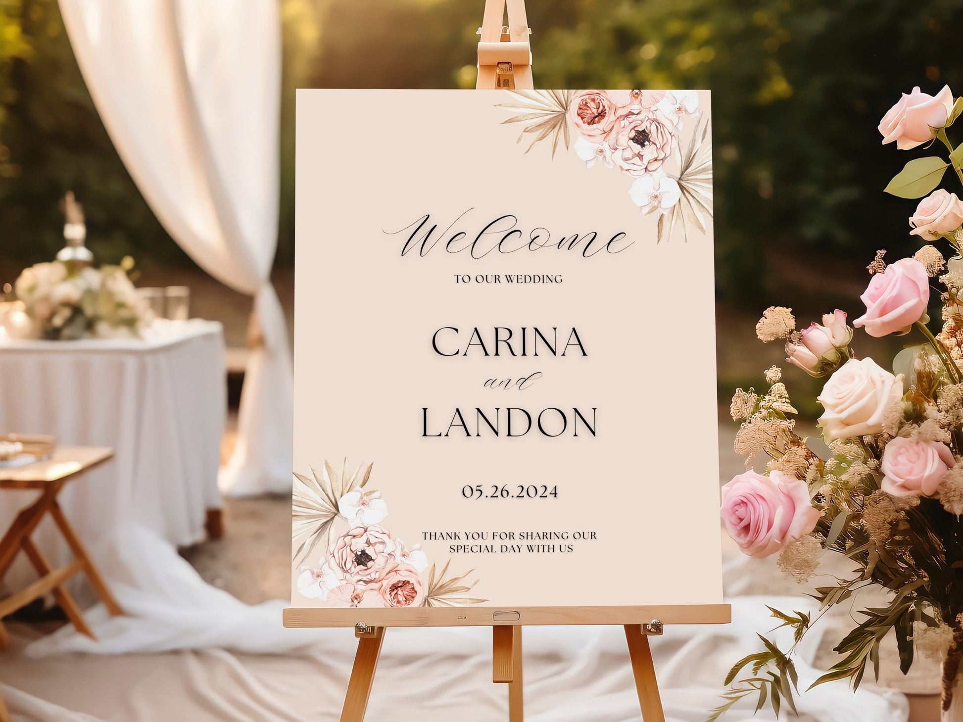 Delicate Floral Wedding Welcome Sign - Magnolia Dane Co.