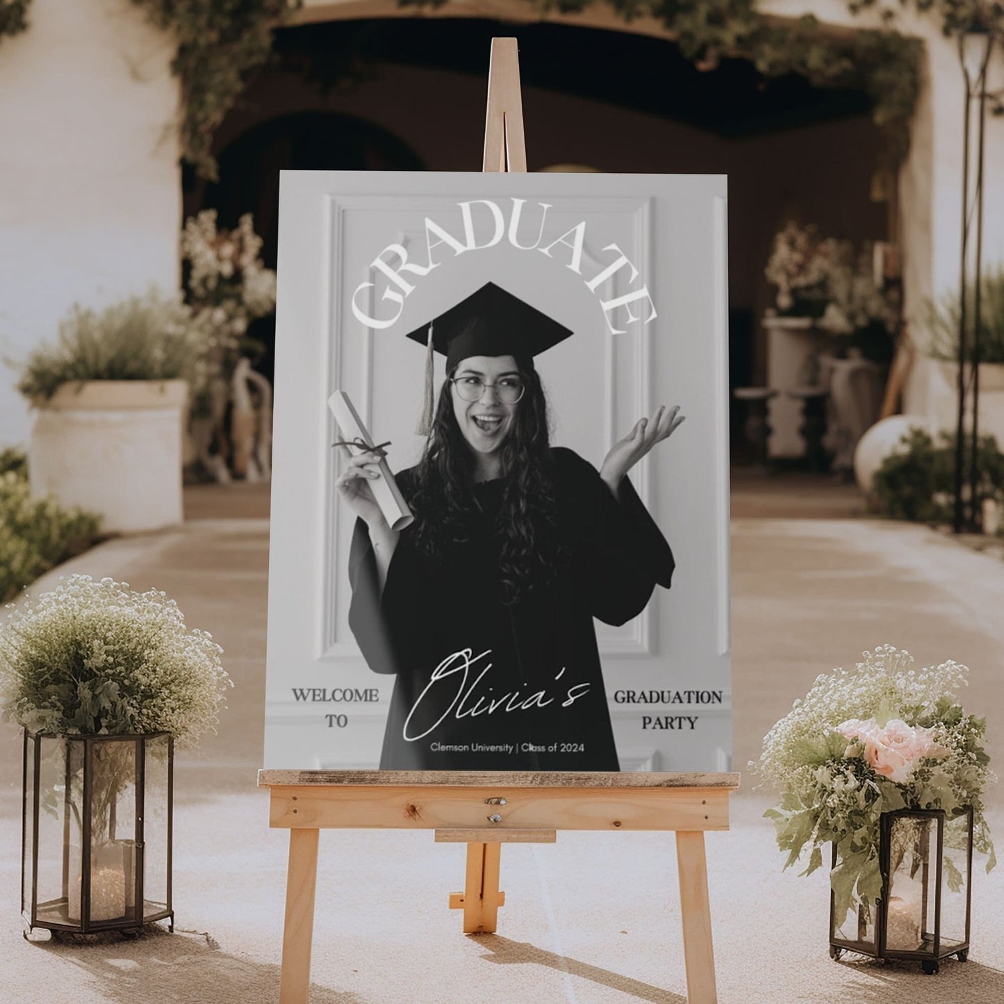 "GRADUATE" Custom Photo Graduation Party Welcome Sign - Magnolia Dane Co.